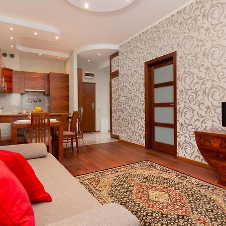 Apartments Chelmonskiego Warsaw Ursus By Noclegi Renters Extérieur photo