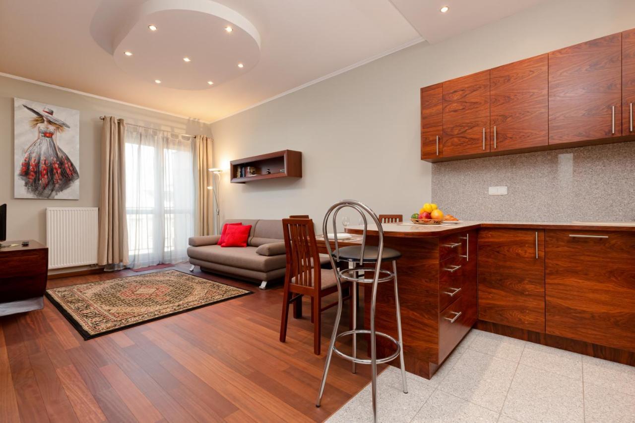 Apartments Chelmonskiego Warsaw Ursus By Noclegi Renters Extérieur photo